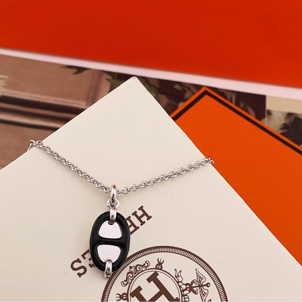 Hermes women's necklace